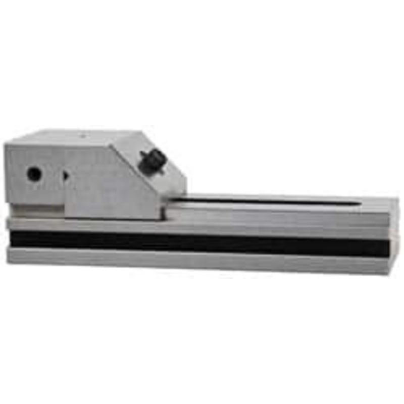 Value Collection 2-7/8 Jaw Width, 4 Jaw Opening Capacity, 1-3/8 Jaw Height, Toolmakers Vise Flat Jaw, 0.0002 Parallelism, 0.0002 Squareness, 7-29/32 OAL x 3.14 OAH 1428-9230 – 00352195
